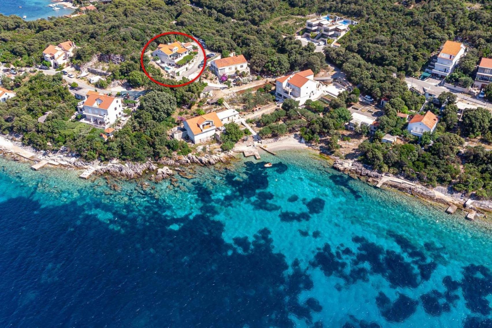 Seaside Apartments With A Swimming Pool Tri Zala, Korcula - 558 Zrnovo Exterior photo